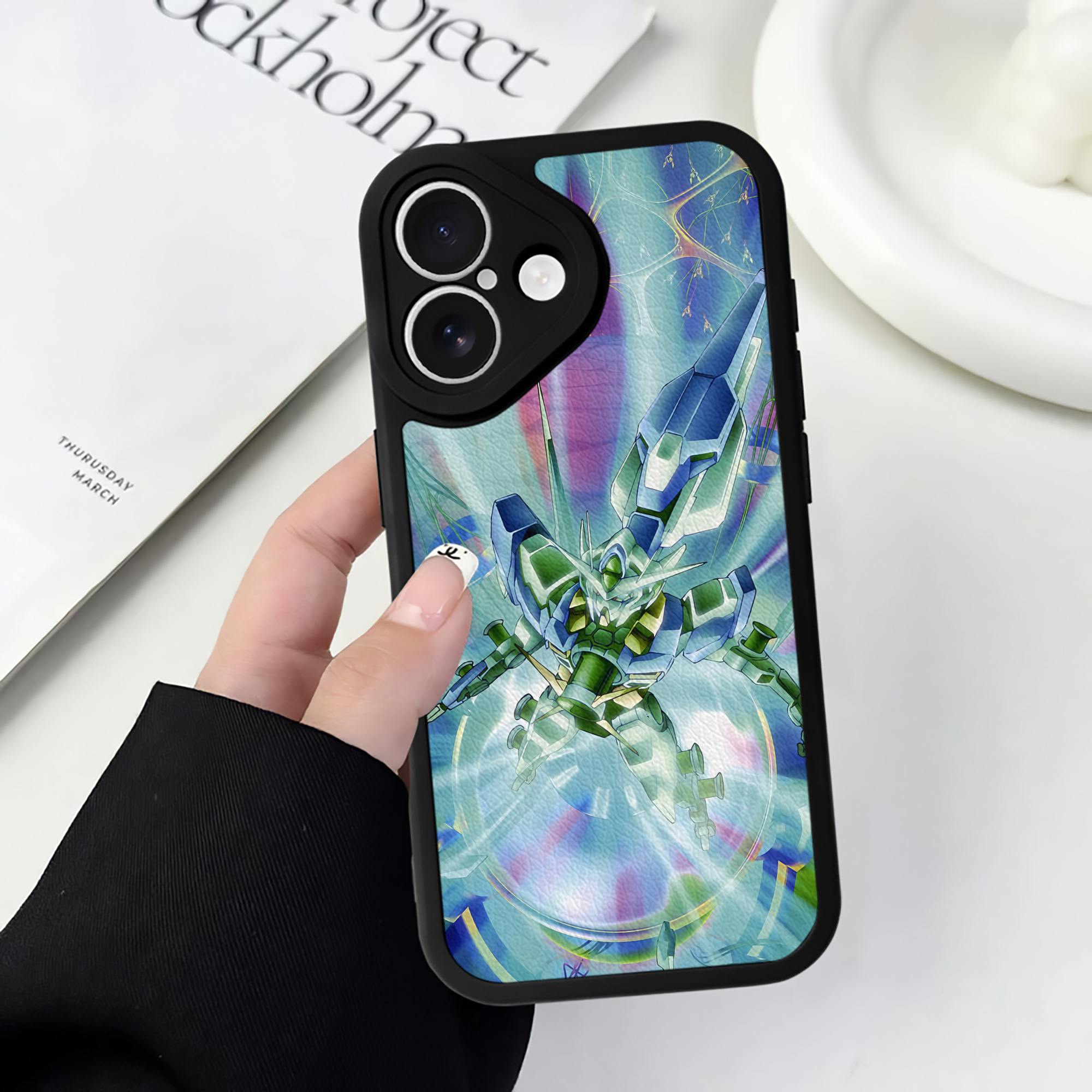 （画像用） 機動戦士ガンダム Mobile Suit Gundam 【iPhone 16シリーズ対応】シリコンスマホケース（レザー調） 材質：シリコン